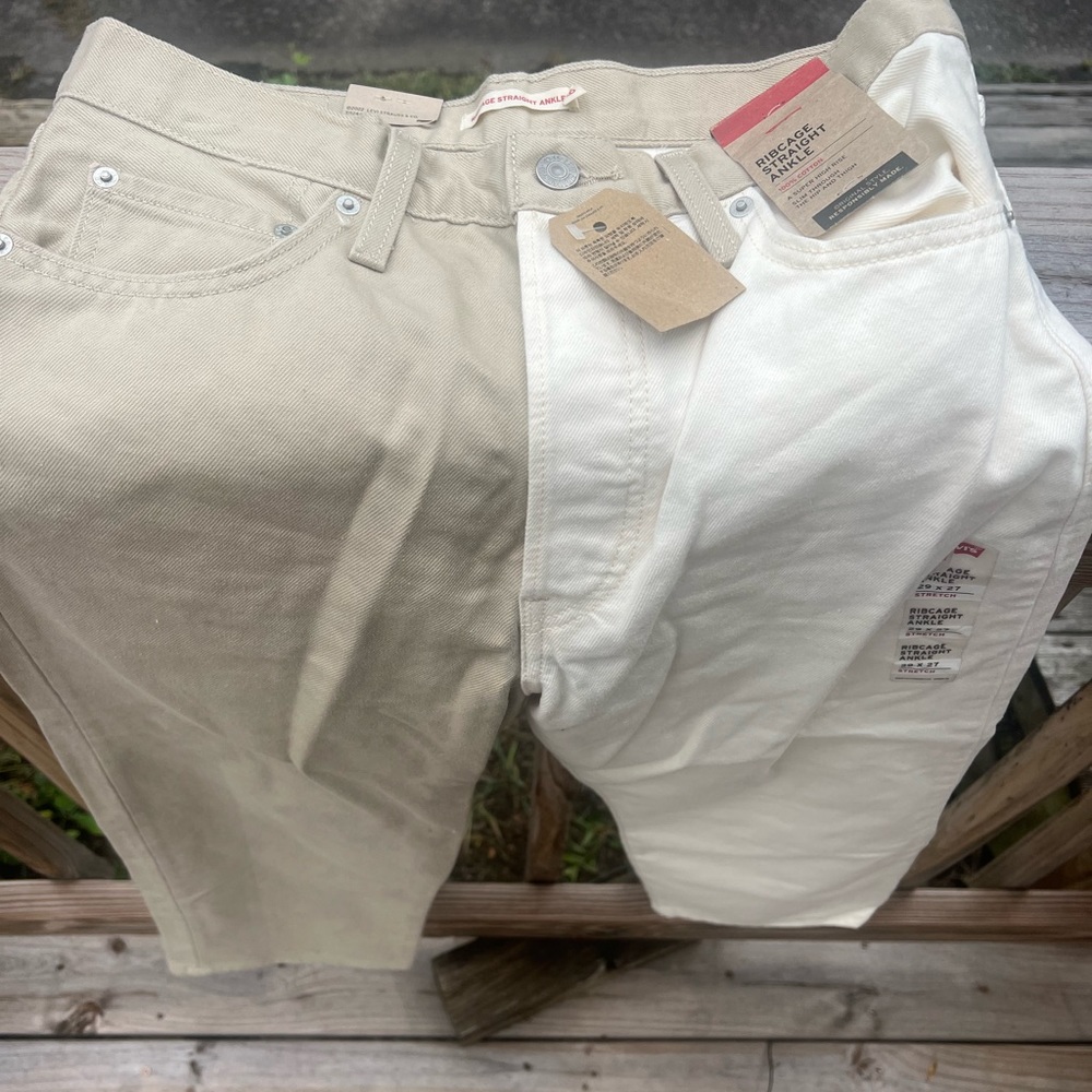 Levis Jeans Women Size 29